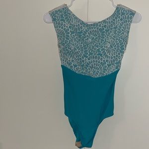 Eleve Leotard